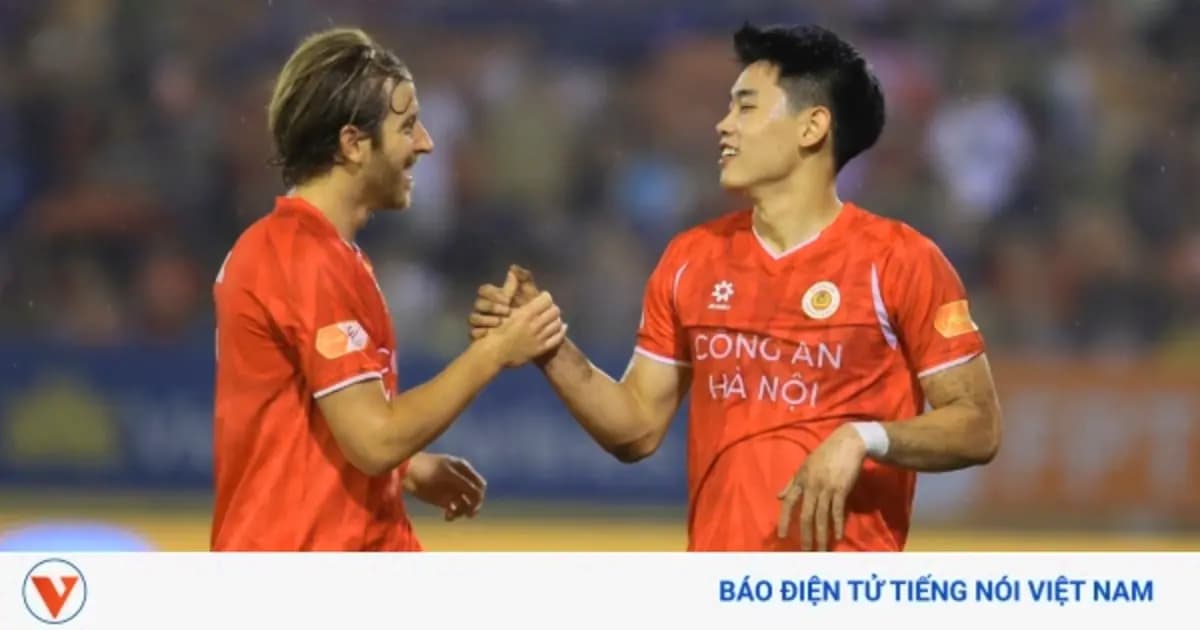 Bayern Munich nổ 5 bàn UCL — fan V-League ngồi không yên ngày hôm sau