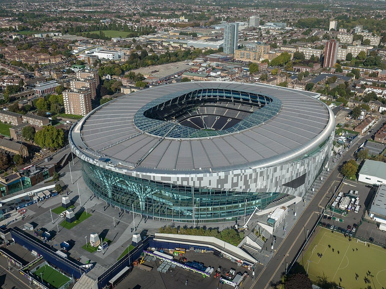 Thứ Bảy Bóng Đá Anh 2/5/2026: Arsenal Gánh Sức Nặng Ngôi Đầu, Bốn Trận Cùng Lúc