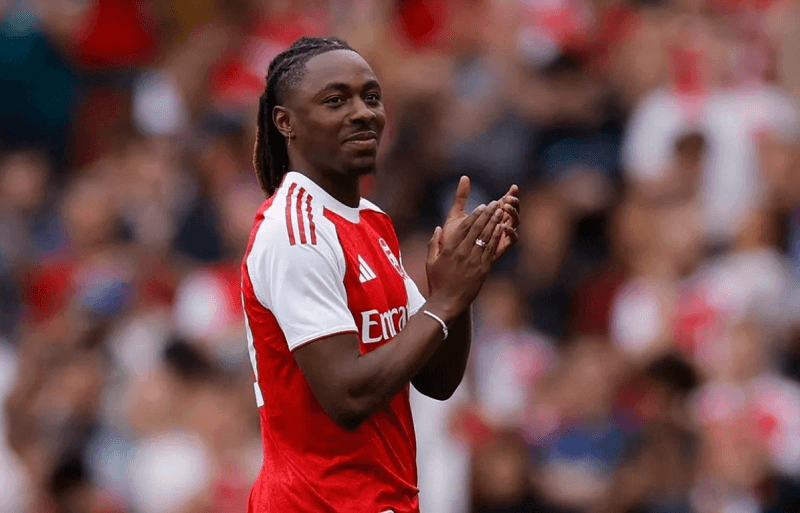 Gyokeres và Eze đáp trả hoài nghi, đưa Arsenal thăng hoa ở derby