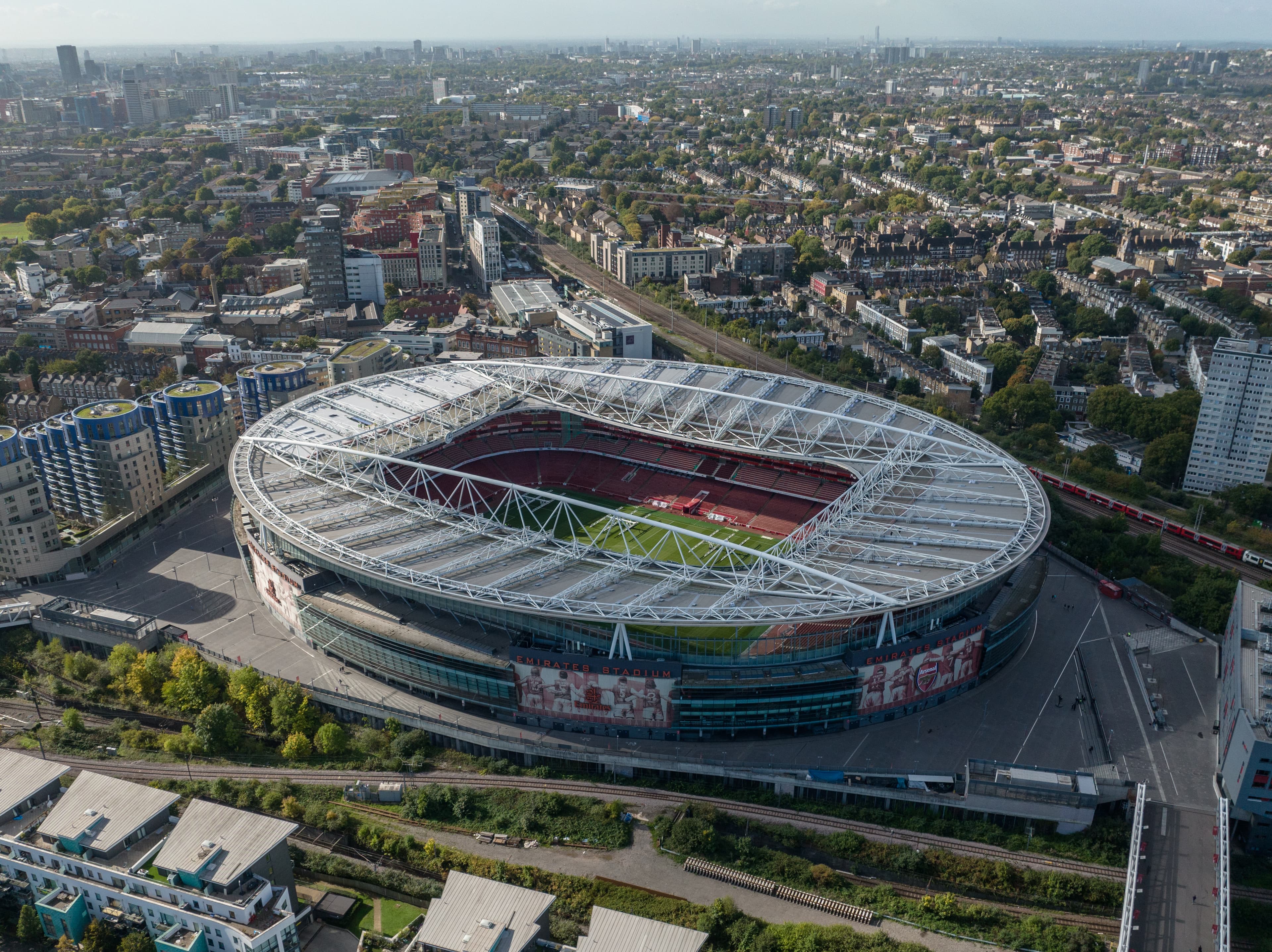 Chuyên đề đua vô địch Premier League 2025/26: Kịch bản V34-V38 cho Man City vs Arsenal