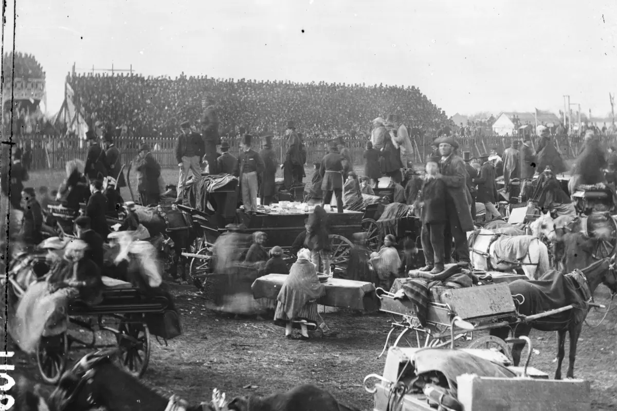 How Crazy Time stacks its 25,000× ceiling: the Pachinko peg maths