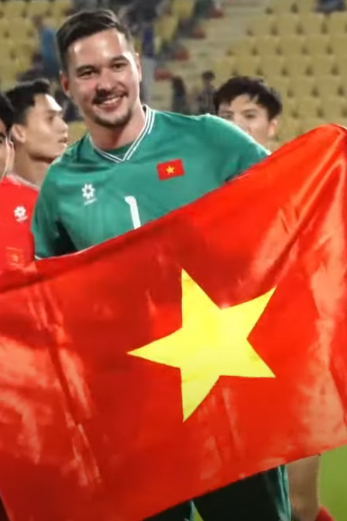 Trung Kiên cùng thế hệ thủ môn Việt kiều mới tại đợt FIFA Days tháng 3/2026 tuyển Việt Nam