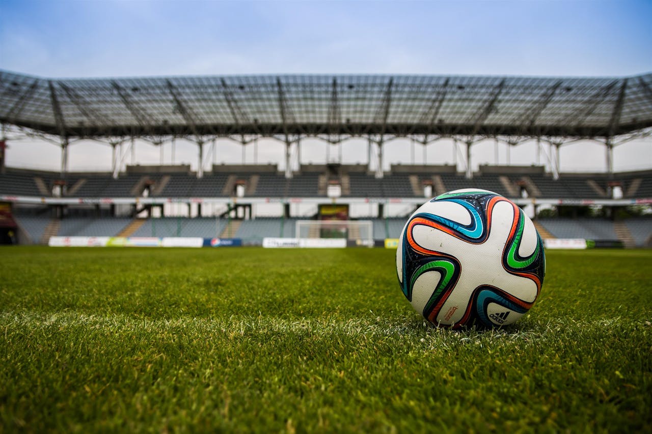 Freiburg vs Braga Europa League luot ve 7-5 Stadion Wolfswinkel ban ket